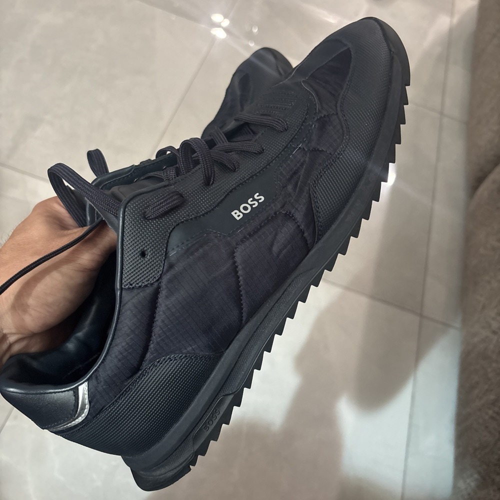 hugo boss Zayn Low Profile Size 45